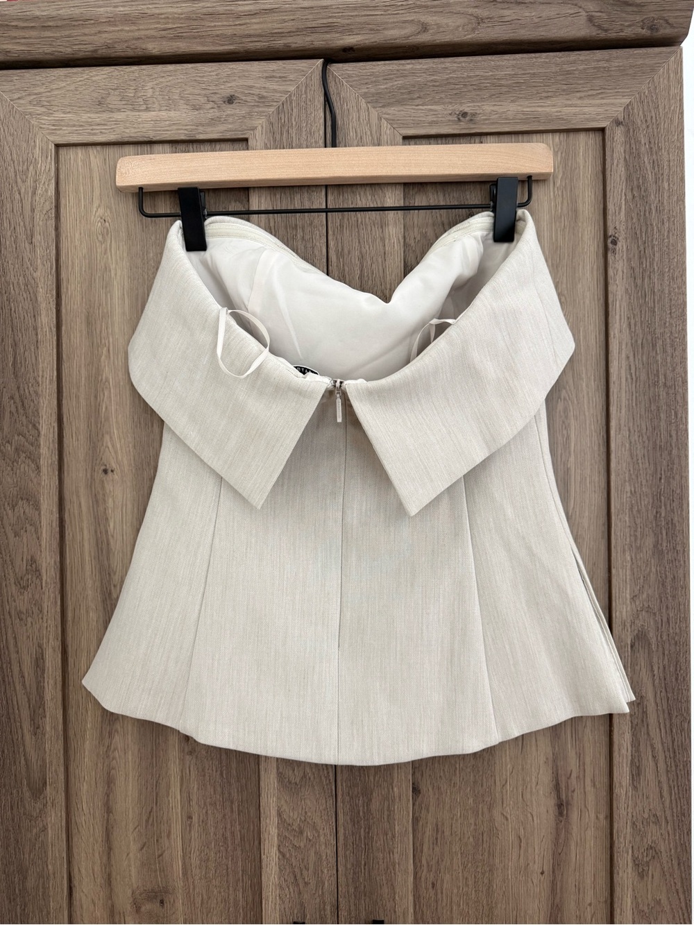 ARITZIA ELEMENT TUBE TOP SIZE 4 - Picture 2 of 6